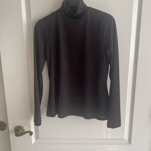 theory Black Turtleneck Top light weight Size s